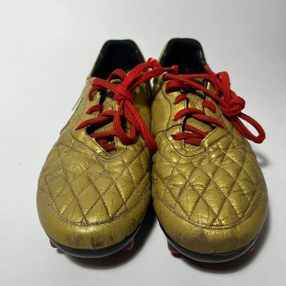 2009 Nike Ronaldinho Dois FG 324761 712 Gold Black Soccer Cleats Men’s Sz 7.5